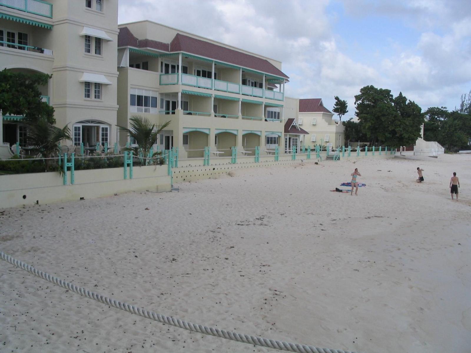 Coral Mist Beach Hotel Bridgetown Eksteriør bilde
